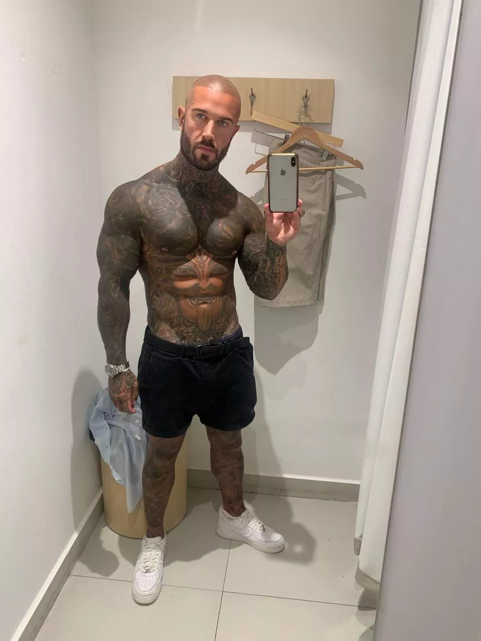 I have a few more spots left to tattoo... come claim your spot posted by Old_Land_2311