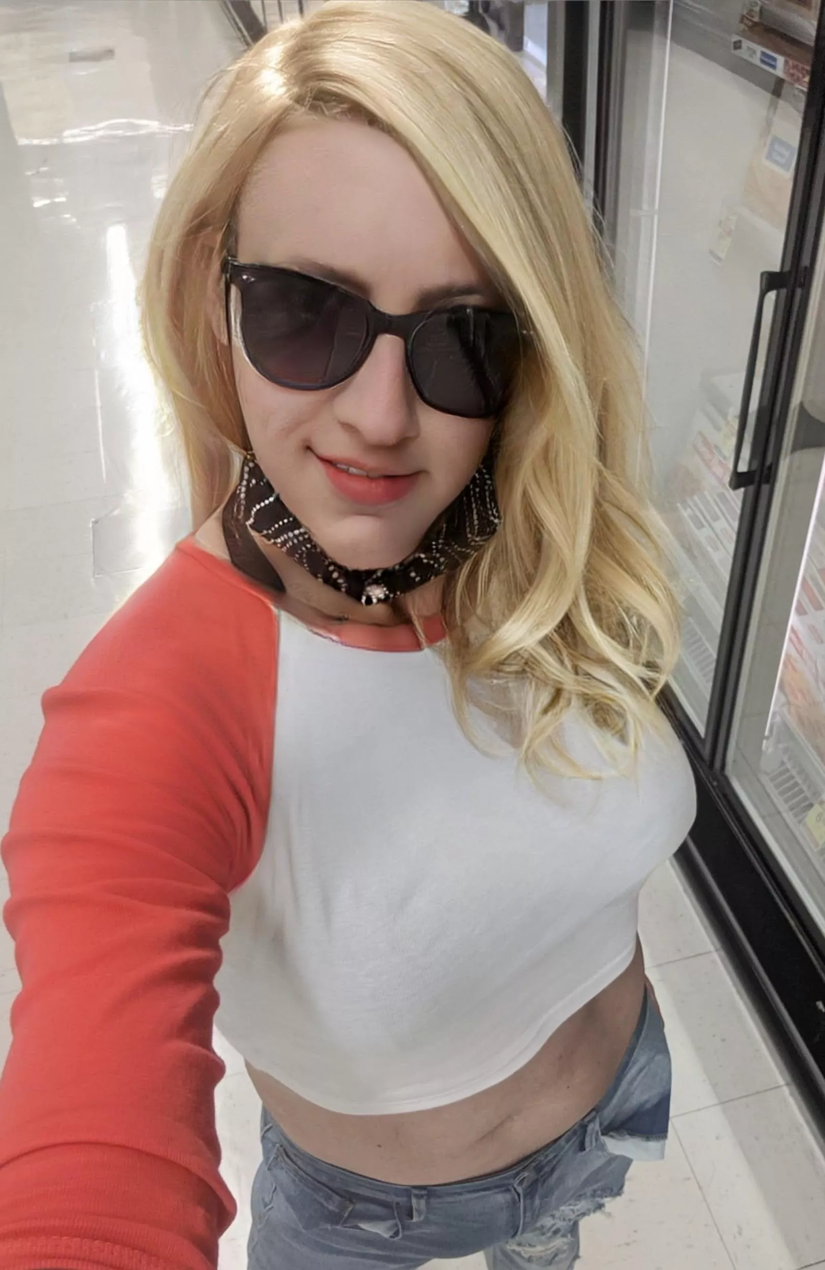 I like the guys looking posted by extremelyBisissy