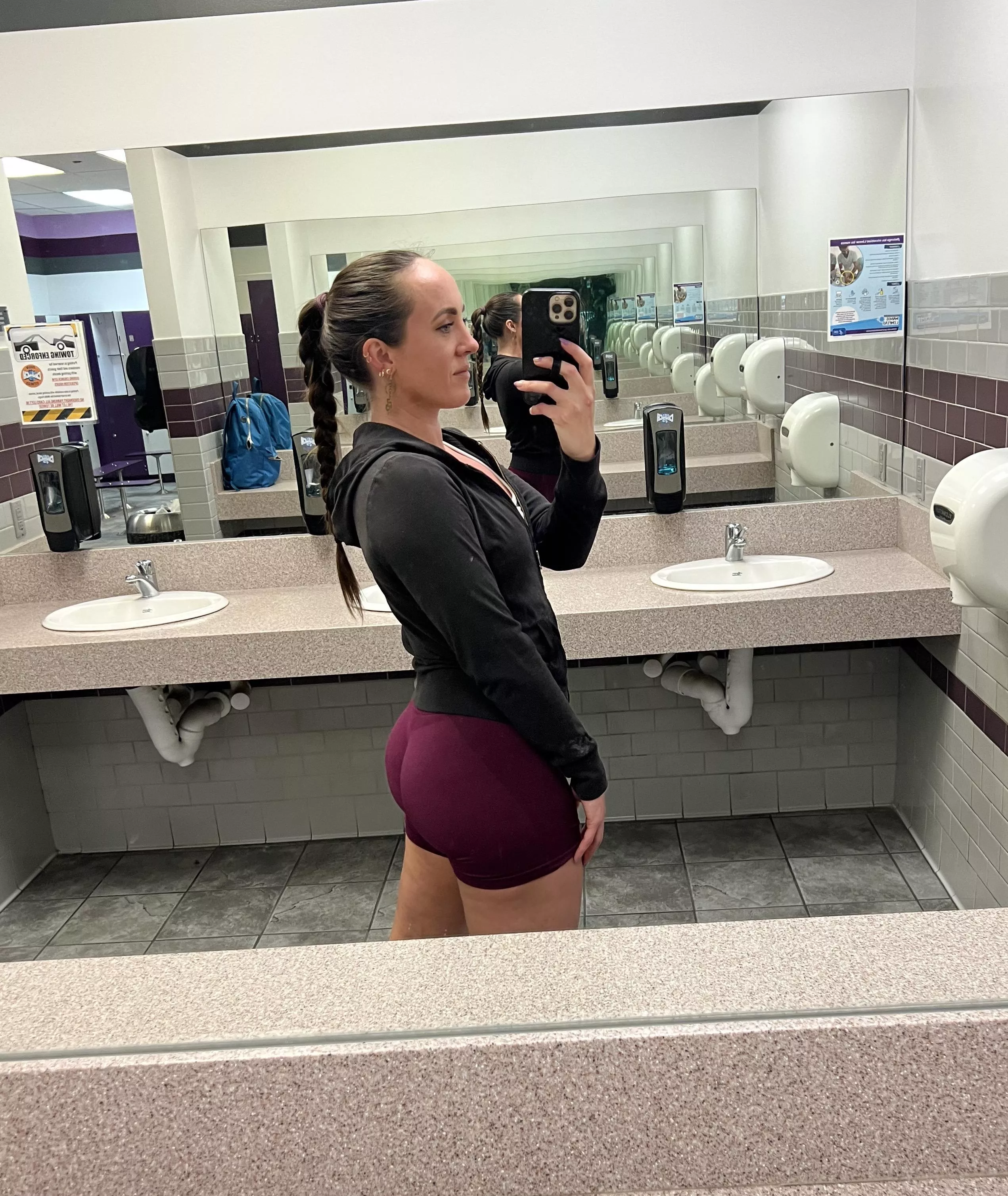 I love these shorts for leg day posted by lisaaalove