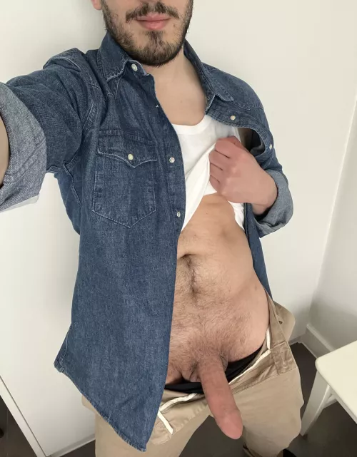 If you like them uncut,  put your hand up by alwaysfever