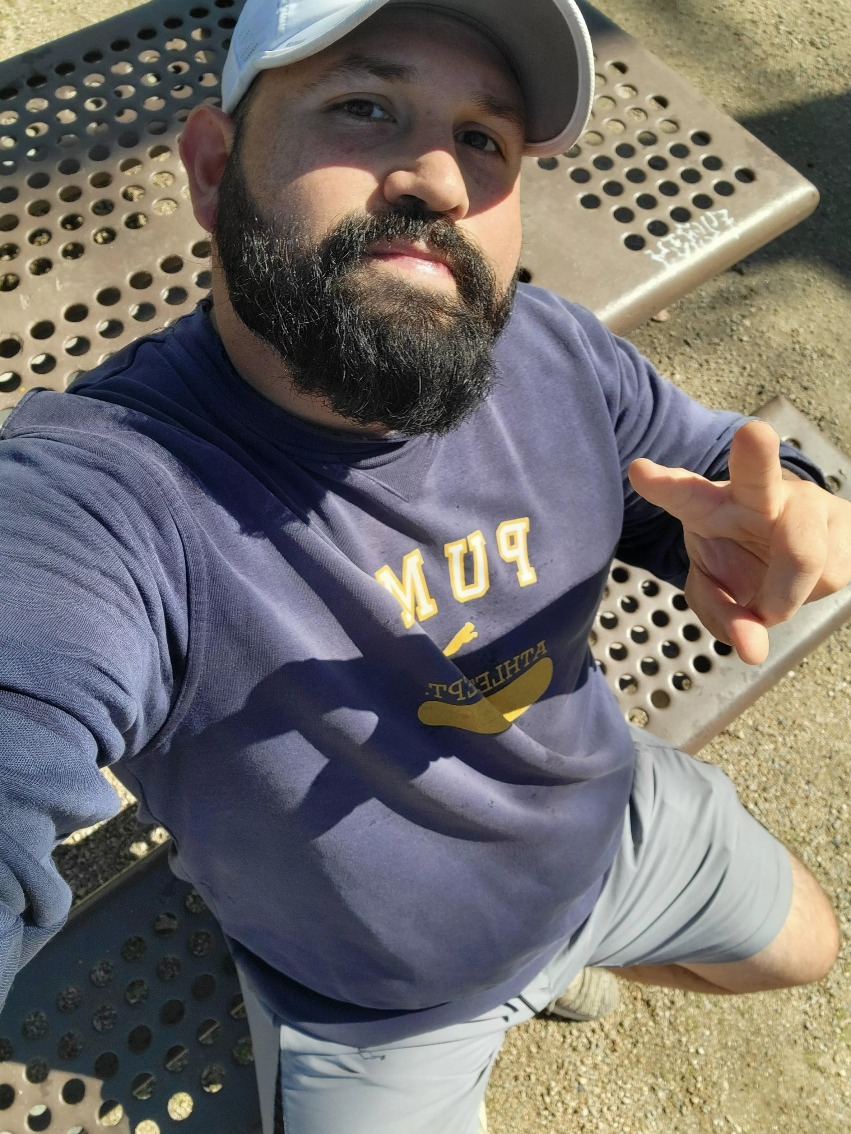 Just passing by to say hello  posted by OnTheRoadToBaSingSe