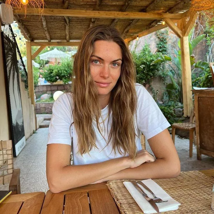 Marion Pascale posted by Oceanofmultiverses