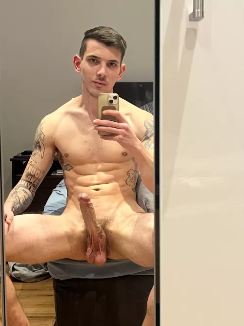 My Co Workers just know my innocent face by germanboi12