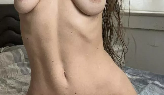 My tits deserve a load. Would you mind? posted by anakarina1236so