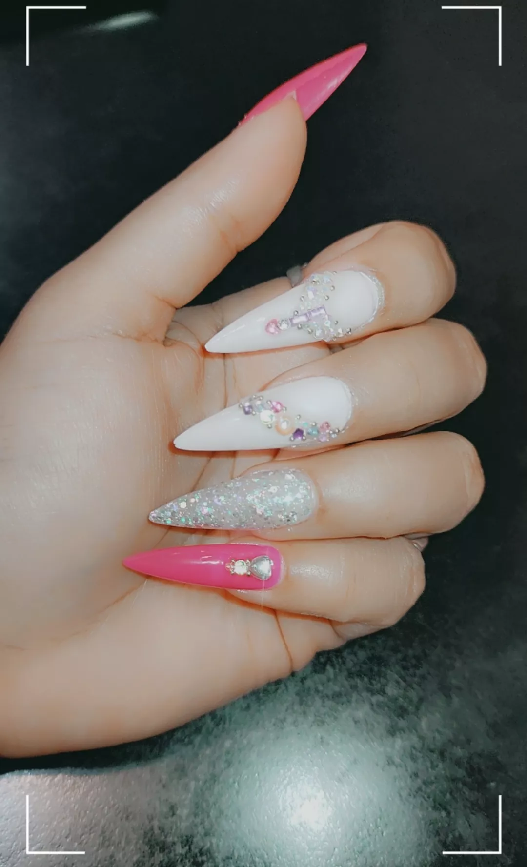 New set. What you think? 💋 posted by Karu_Magic