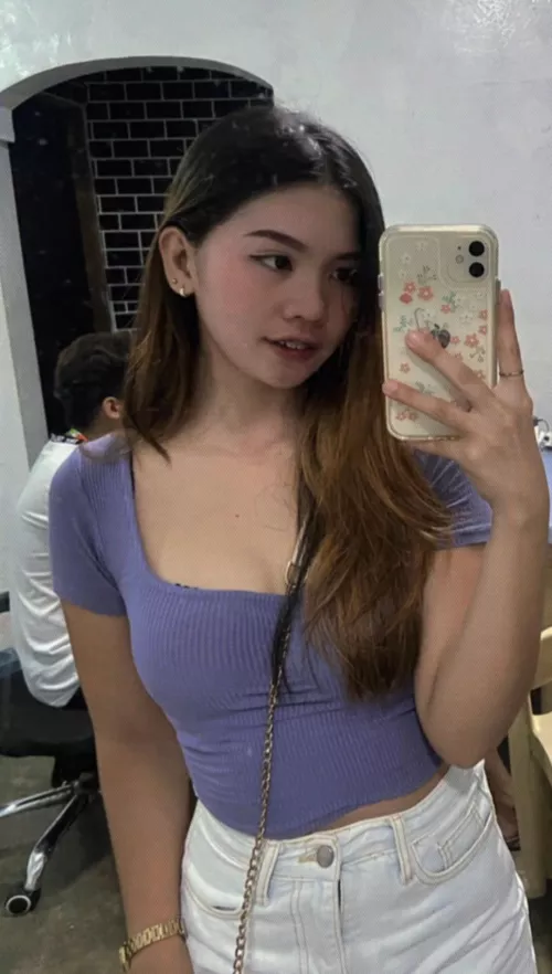 Now she's single, makes her more fappable?  by Used_Ref788