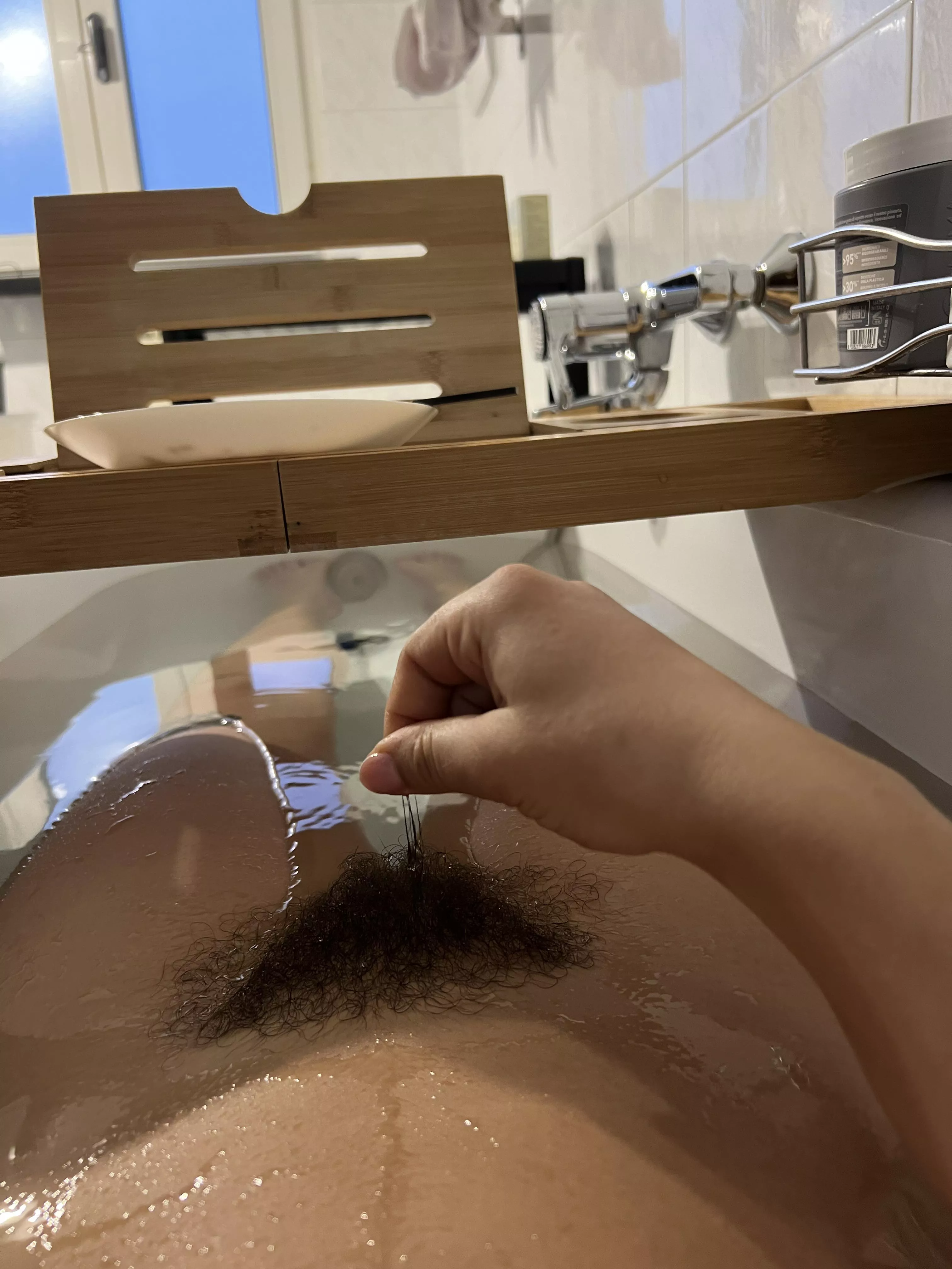 Over 15 months without shaving or trimming my pussy posted by tomikoari