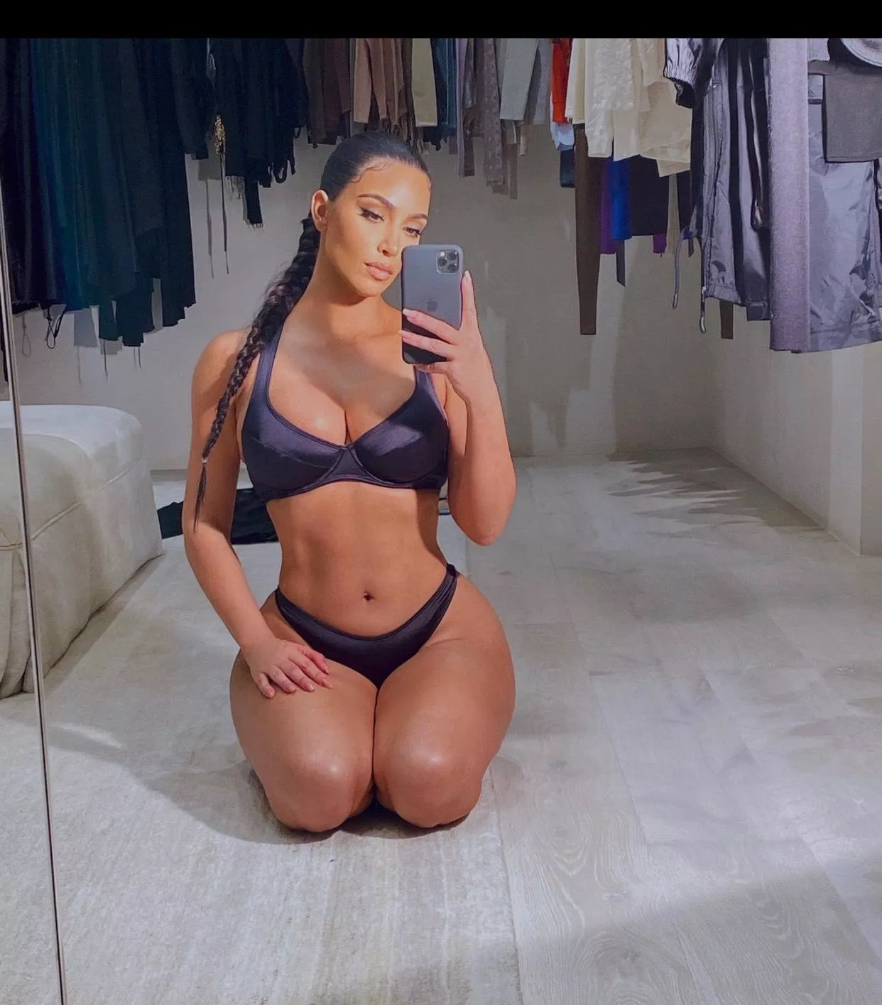 Perfect body 😮‍💨😫 posted by nfnjfj