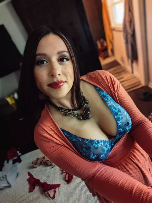 Selfie Sunday. 😘 by milfkatherin