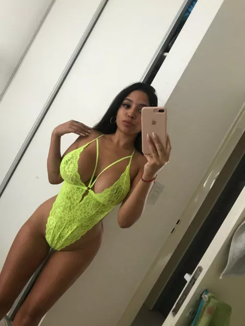 Sexy in lace by PaulaFlores