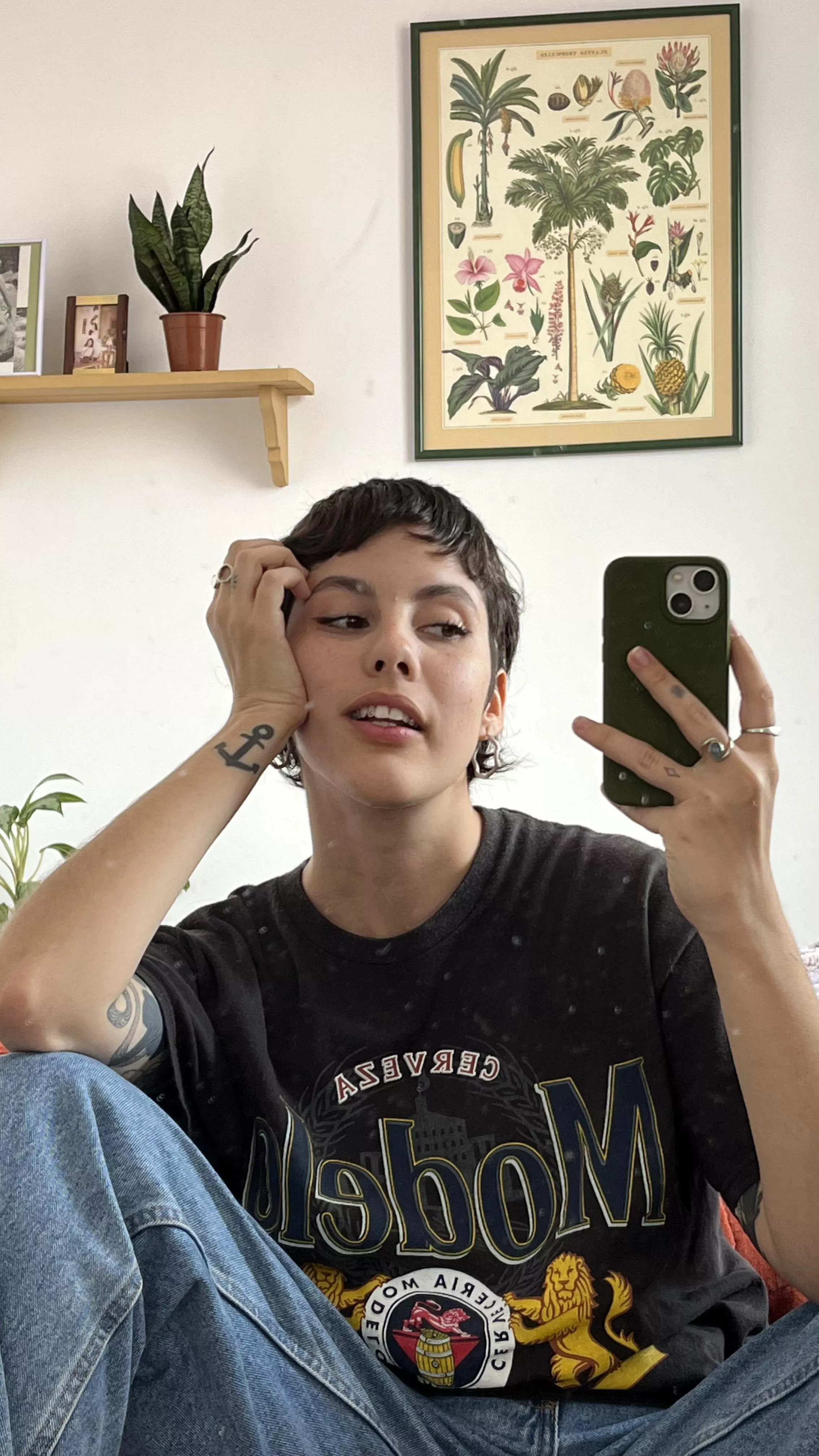 sfw cutie selfie just because 🌀 posted by hellosofi