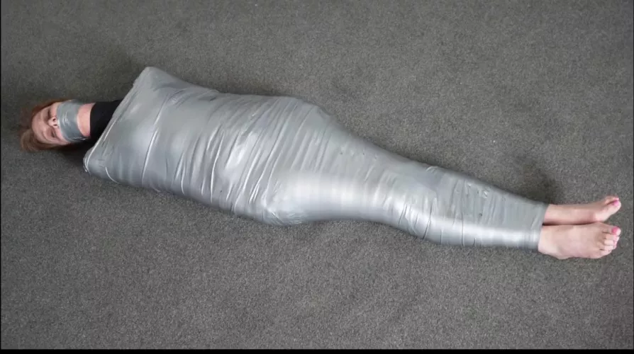 The stupid milf next door gets wrapped… by pigbutt765365