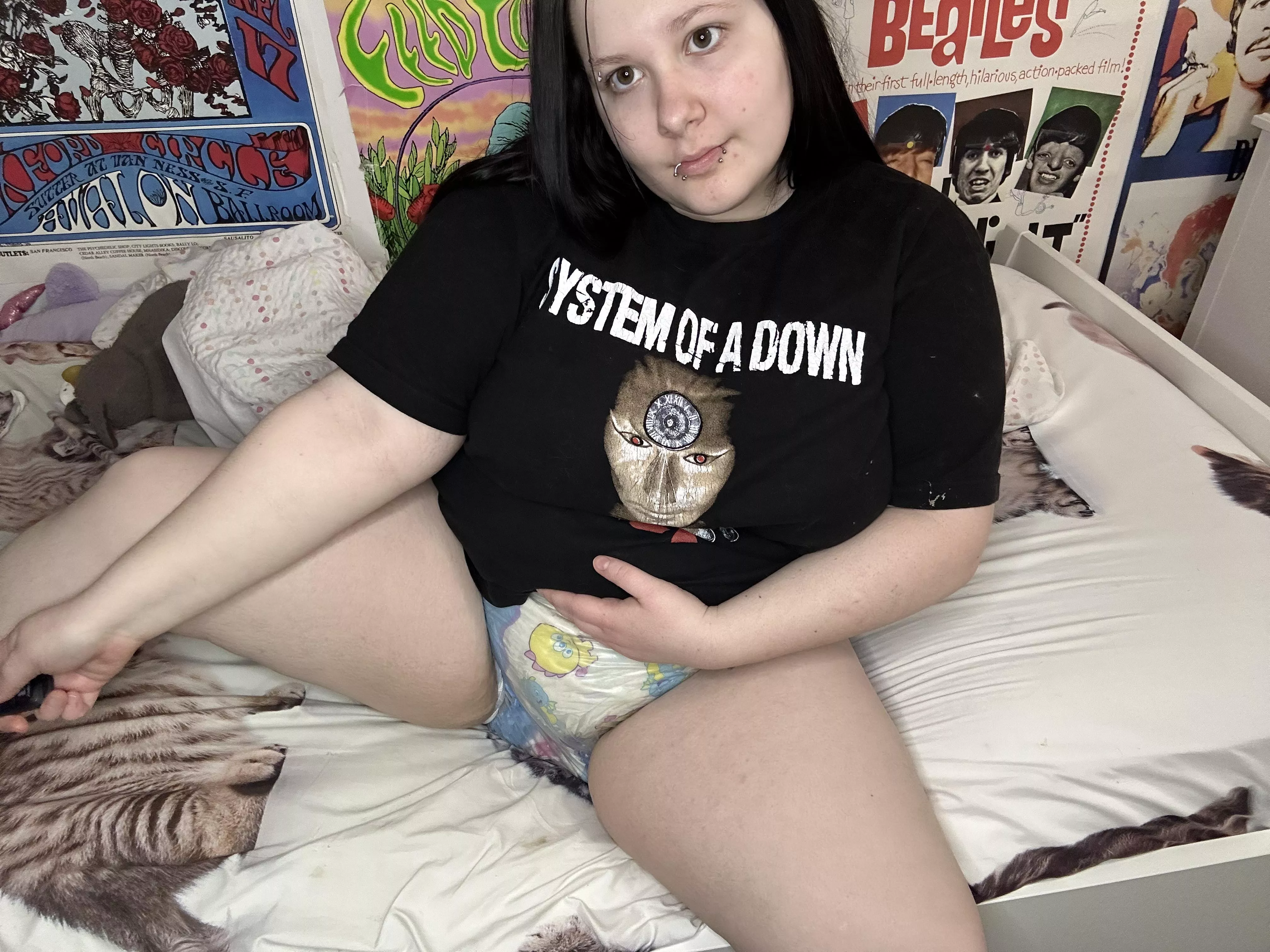 This diaper feels slimy posted by Pinkytron18