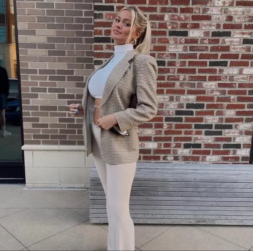 Too big by legal_closet