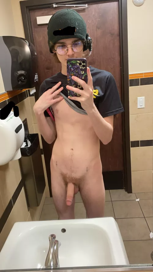 work last night by merlinho0t