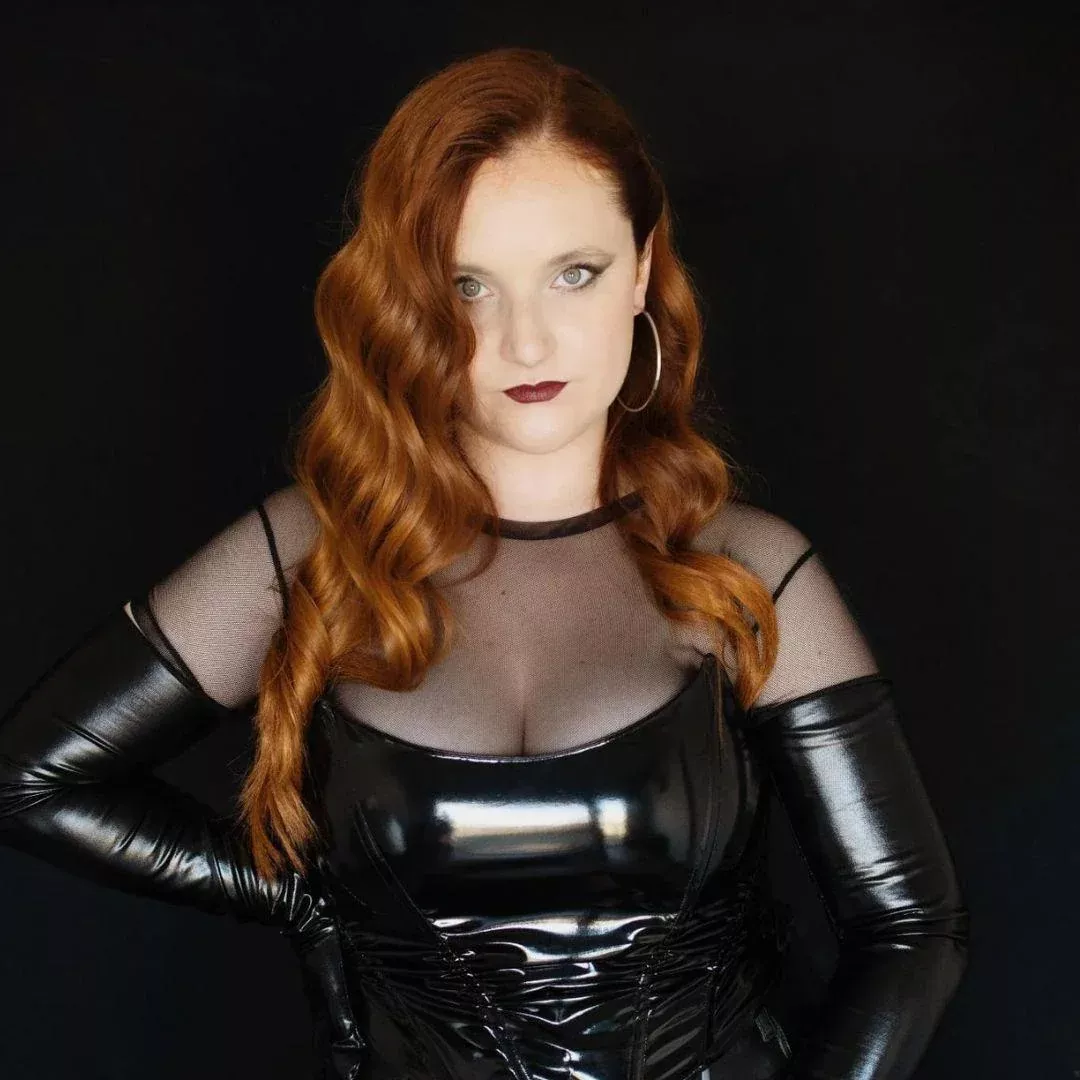 You can reflect yourself in my corset. posted by h-oneey