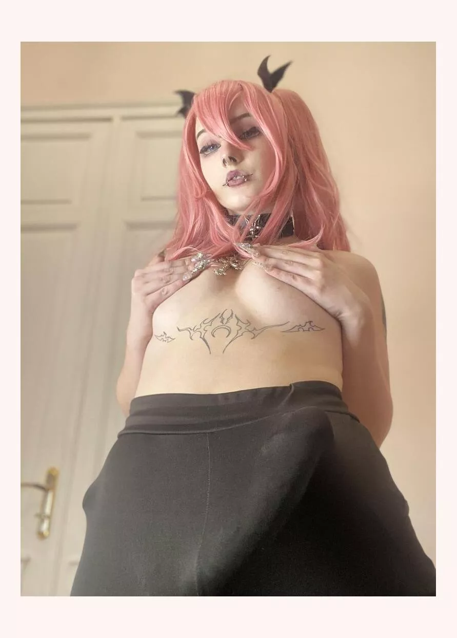 You like the idea of you sucking my cock, don'r you? posted by Local-Outcome856