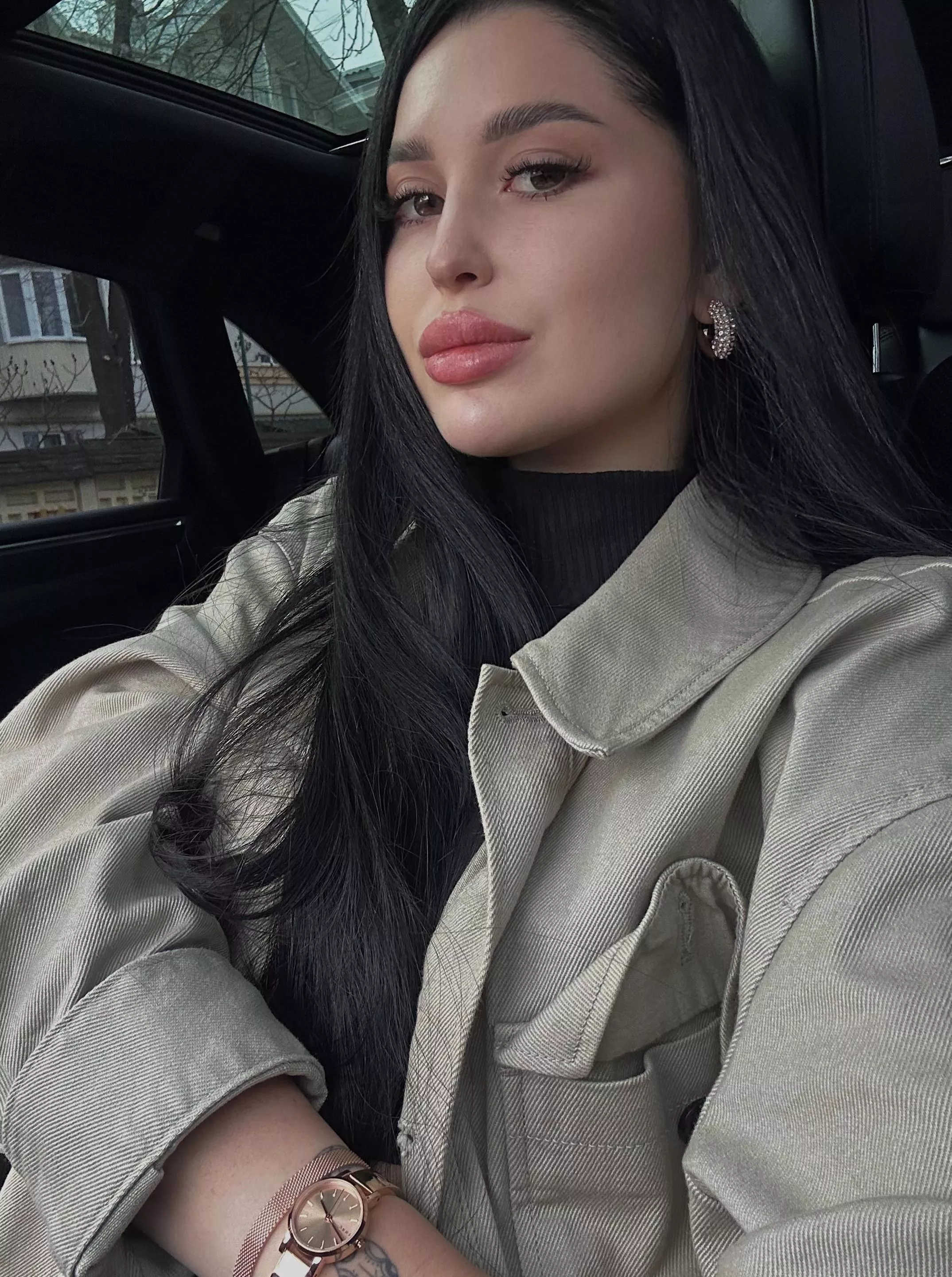 Your perfect side piece posted by honeyaly