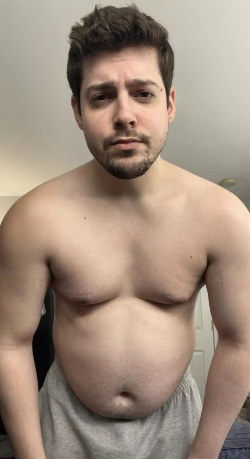 [26] I feel so heavy today  posted by casscagex