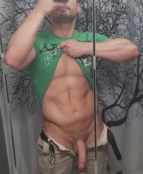 [38] Let's start the week off right by Rdy2roll1