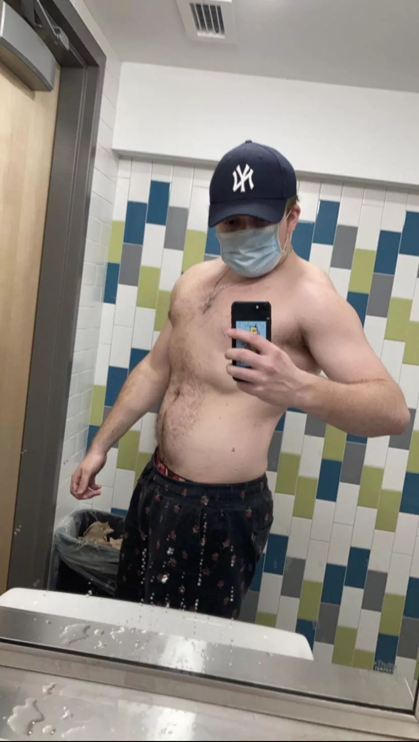 am i built enough for you? ;) posted by Scootfor3