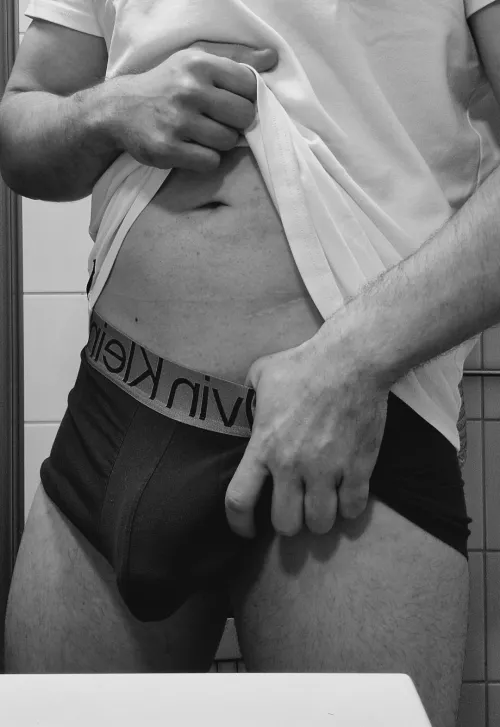 Are there any ladies here by Dangerous_Chain3405