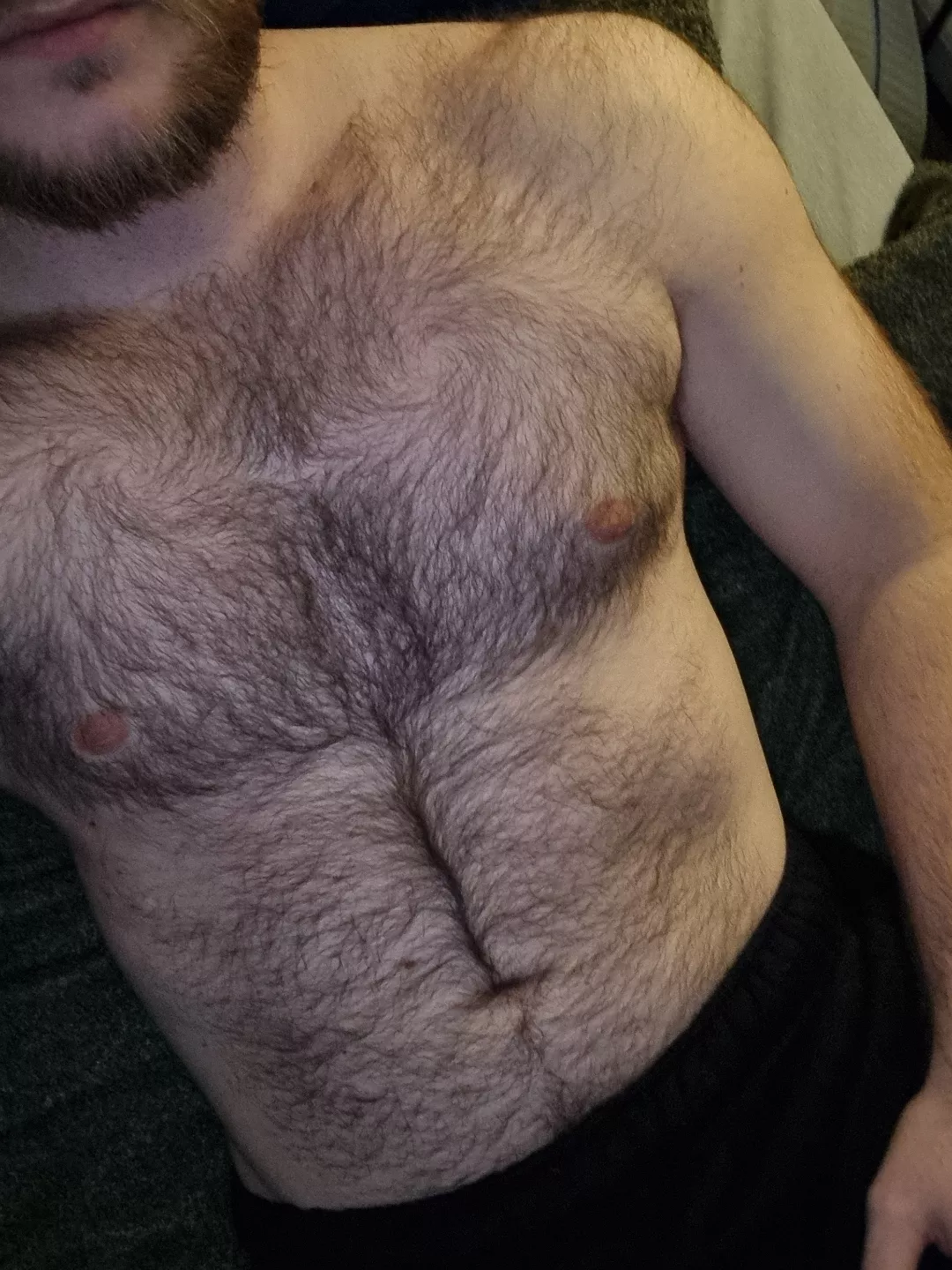 Bed time posted by lookatmenakedpls