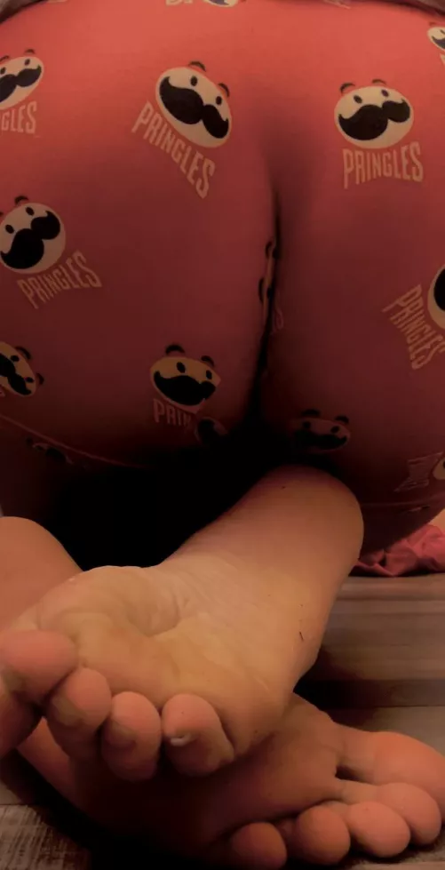 Cum on my soles  by Sissyslut638494