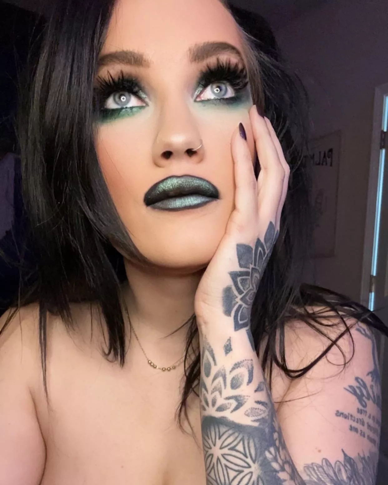 Dark, Smokey makeup will always make me feel like a baddie  posted by leatherbondagebadass