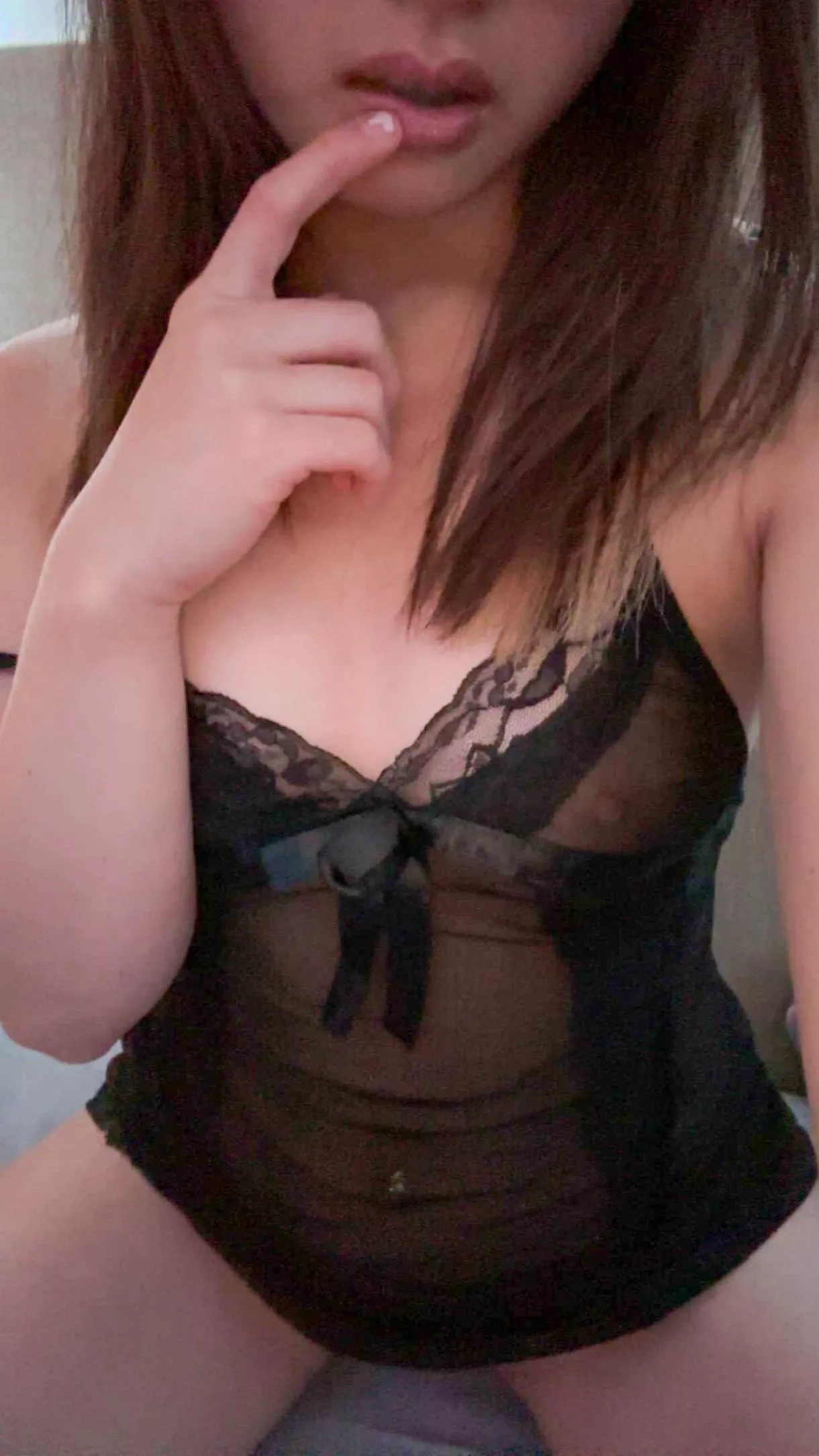Do I look pretty in my lingerie? 😊 posted by MochiPrincess03
