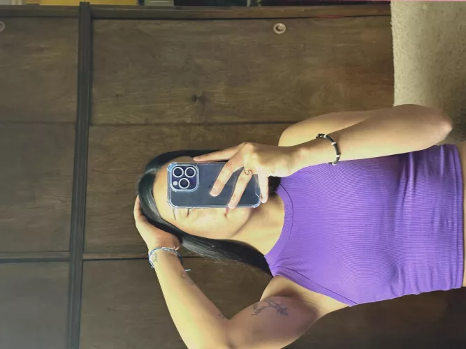  Do you find my size appealing?  by mominkhalid9