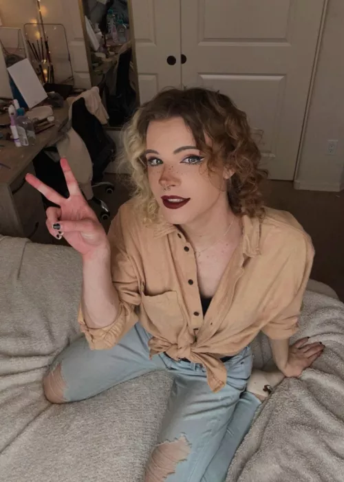 Dressed to impress  by celestialysia