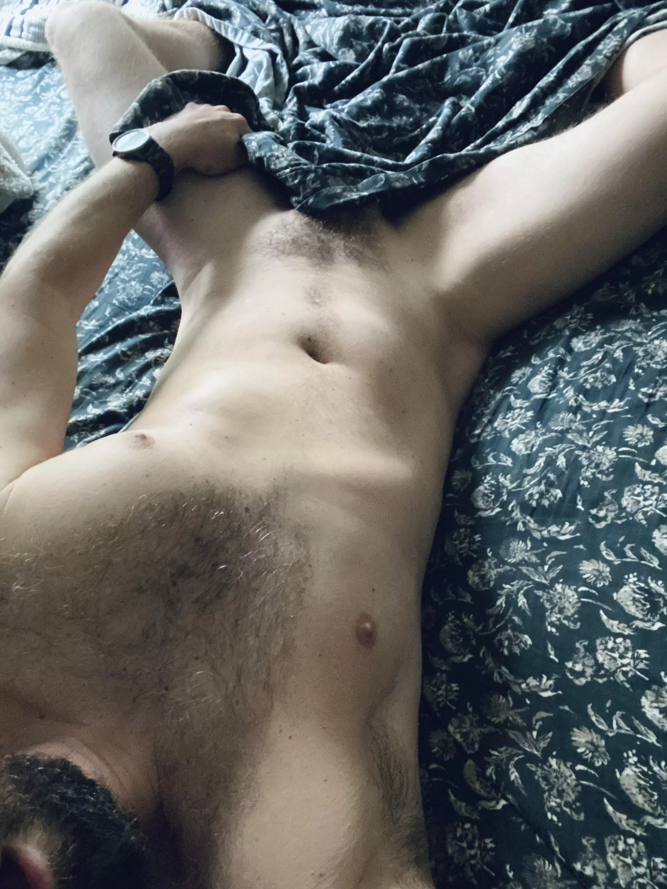 Edging/sexting session with slutty friends. Best way to start the week. 😎 posted by xxinsatiab1exx