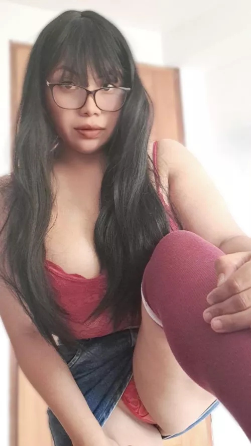 (F) feeling strangely cute by SexyAzucena