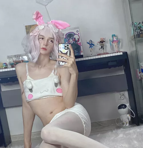 hello >///< 🥕 by Nymphel1