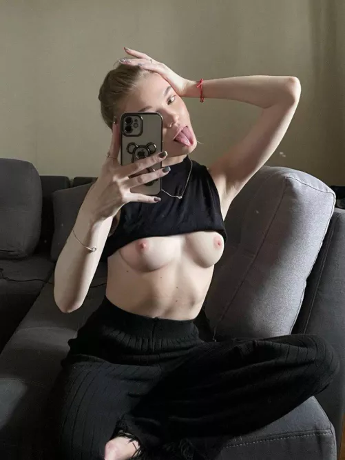 I love when my boobs are kissed by HerminaDowell