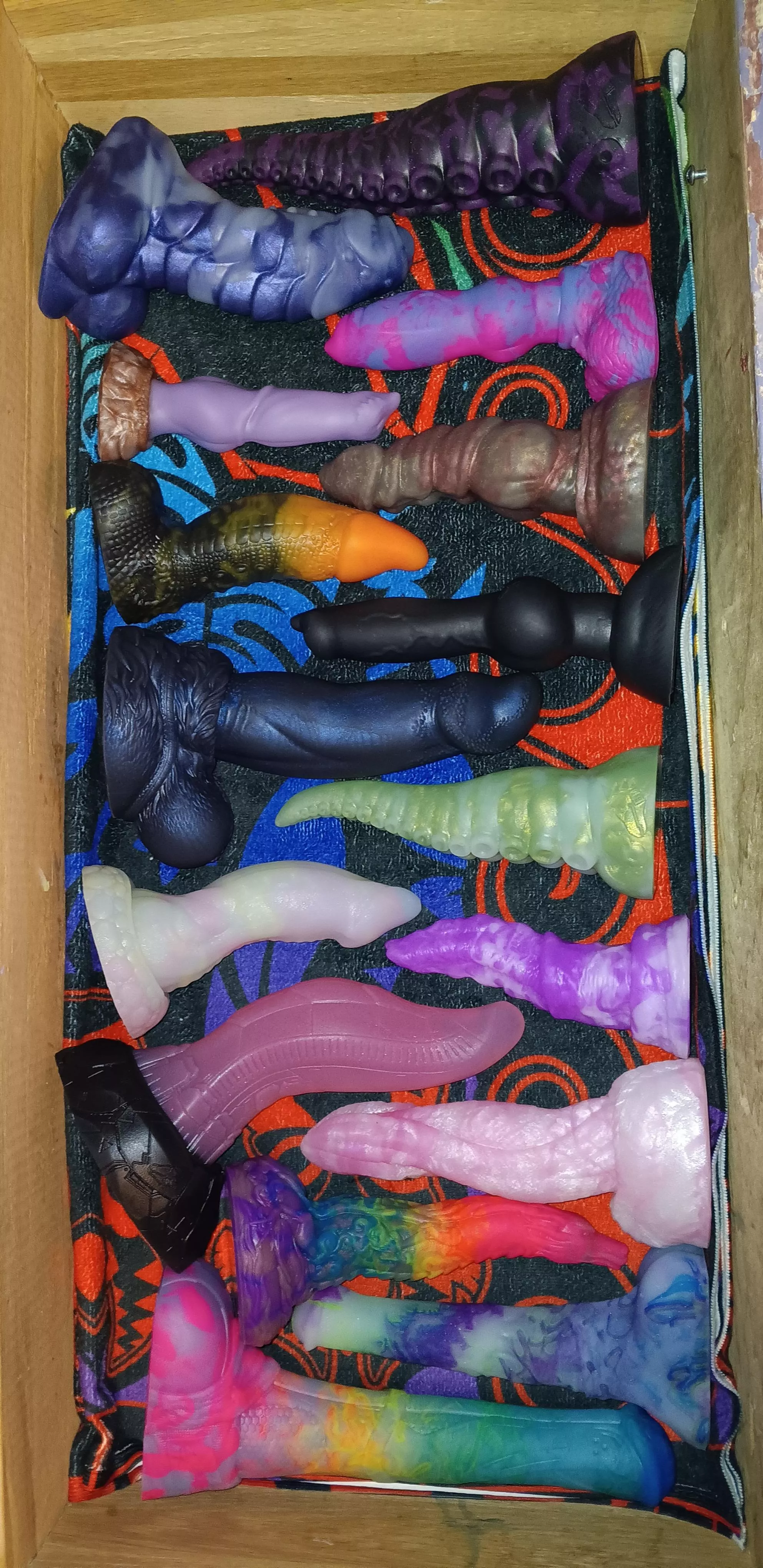 Inside my toy drawer 💞✨️ posted by 0ilSoakedRag