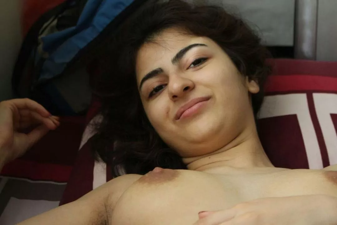 Isn’t she sexy! posted by naughtywife1978