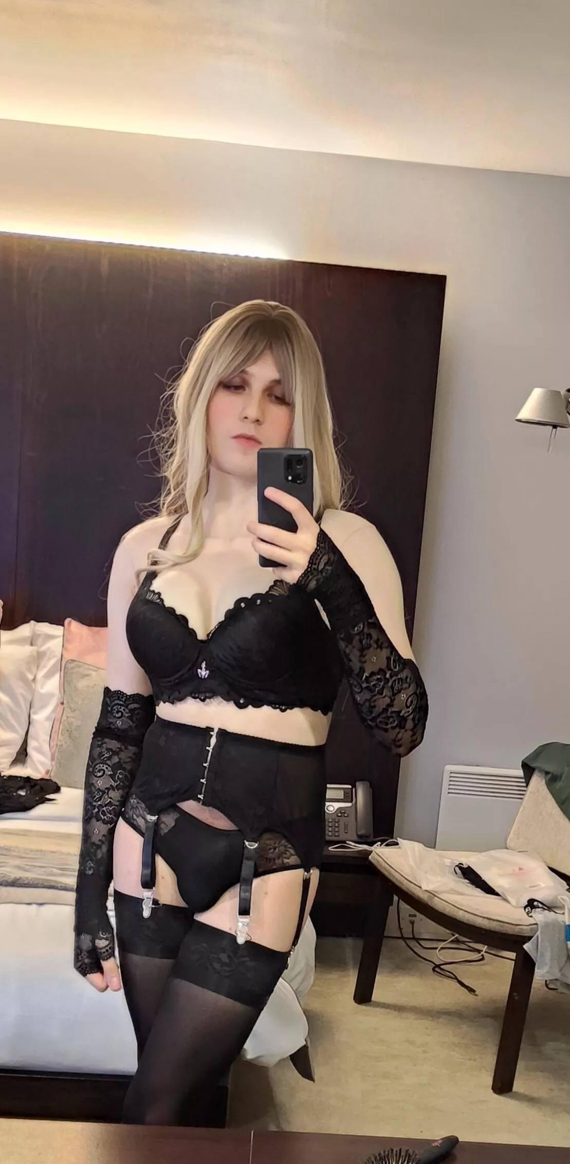 It feels so good on my body 🥵🫢 posted by MayberryL