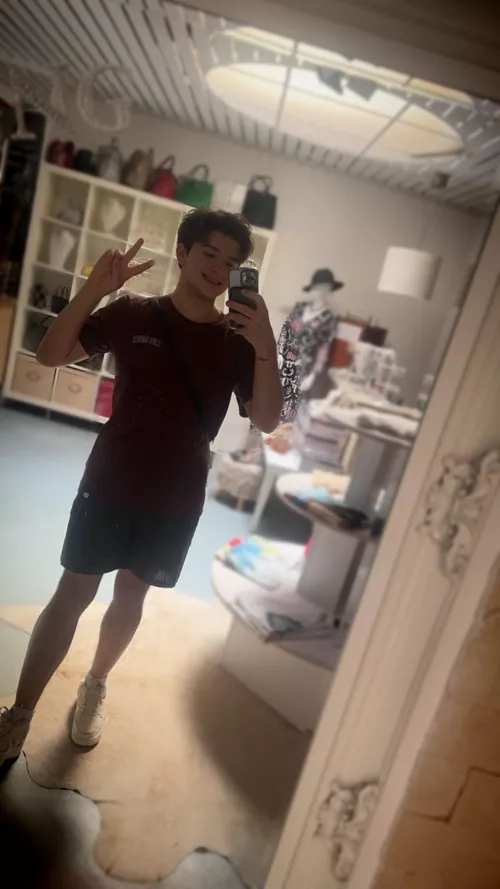 It’s finally getting warmer ☀️ by Alighterr