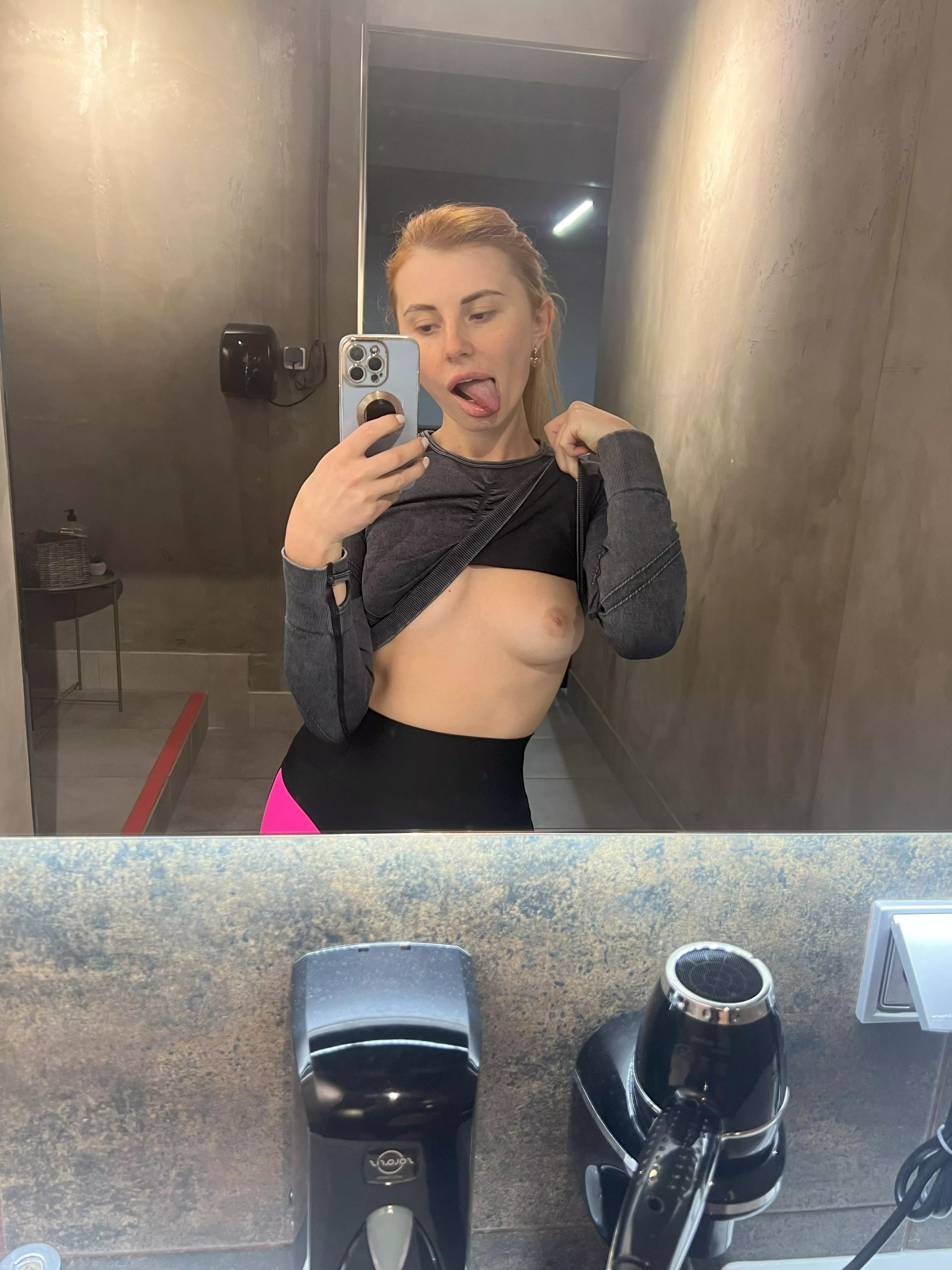 Lick the nipple posted by Fondlyoutput