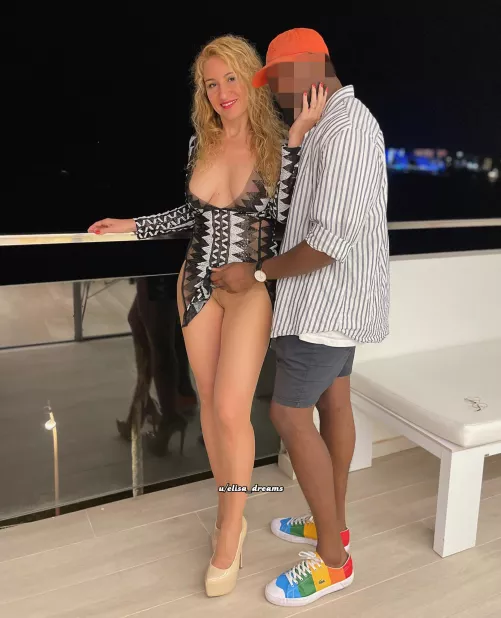 Memory of a hot evening with my lover when we were in Ibiza. After he had made me cum 3 times, he took me out to a club while the cuckold had to stay at the apartment. by Elisa_dreams