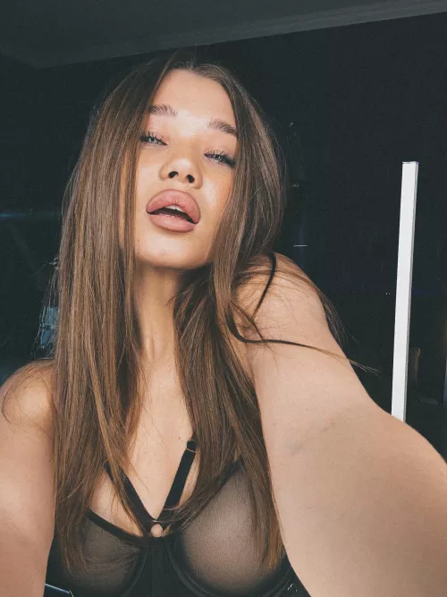 naughty trophy by esabae