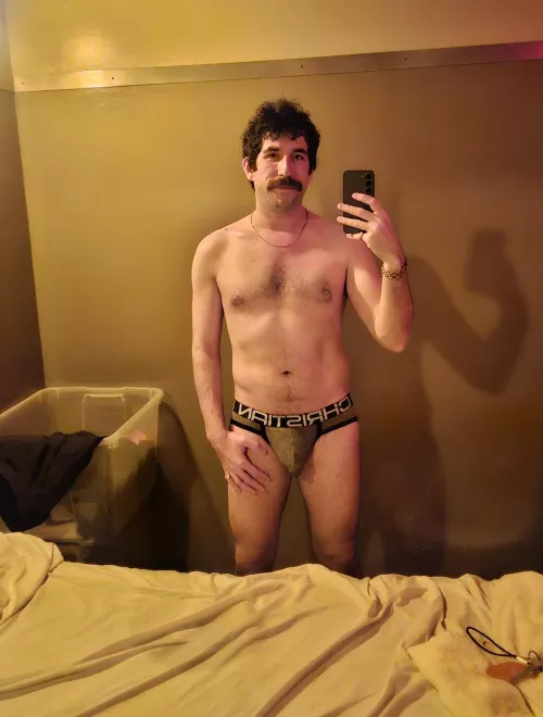 Otter? Not otter? Possibly otter? by Sea_Set8716