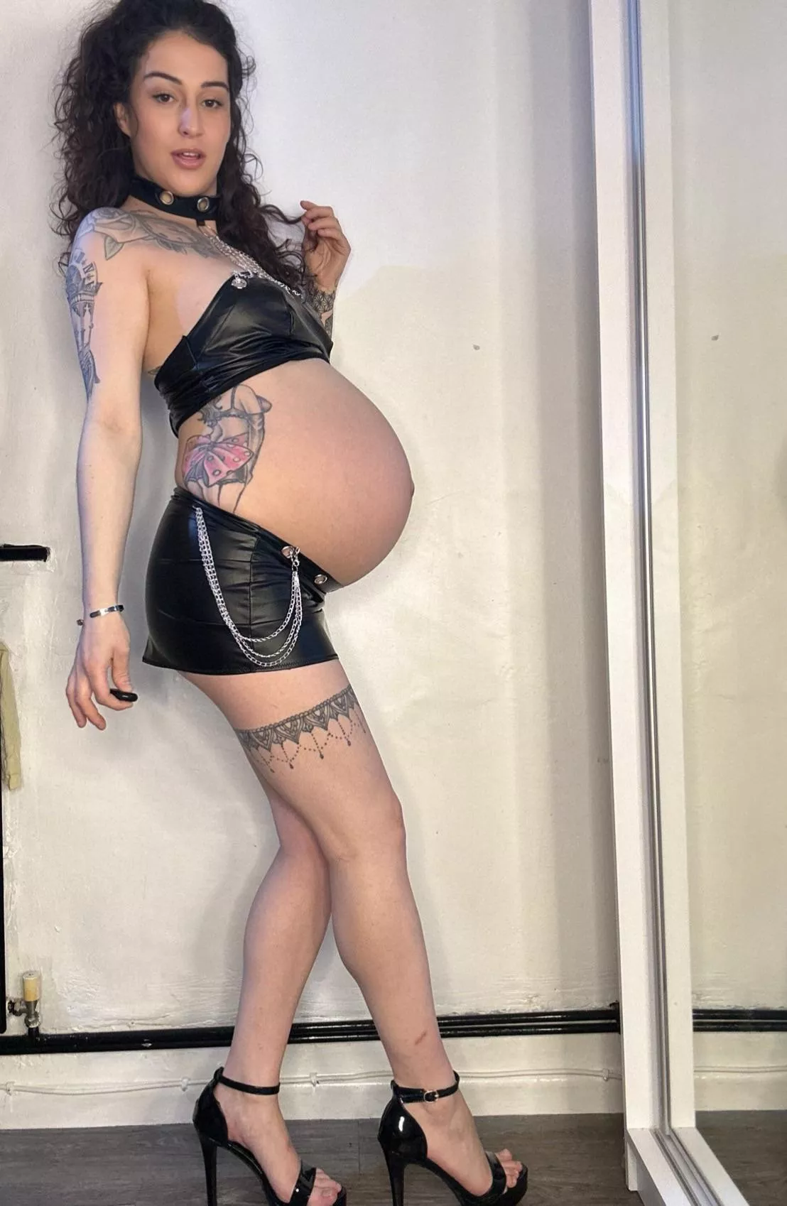 Pregnant, naughty, British, hot and horny! posted by jaceyleax