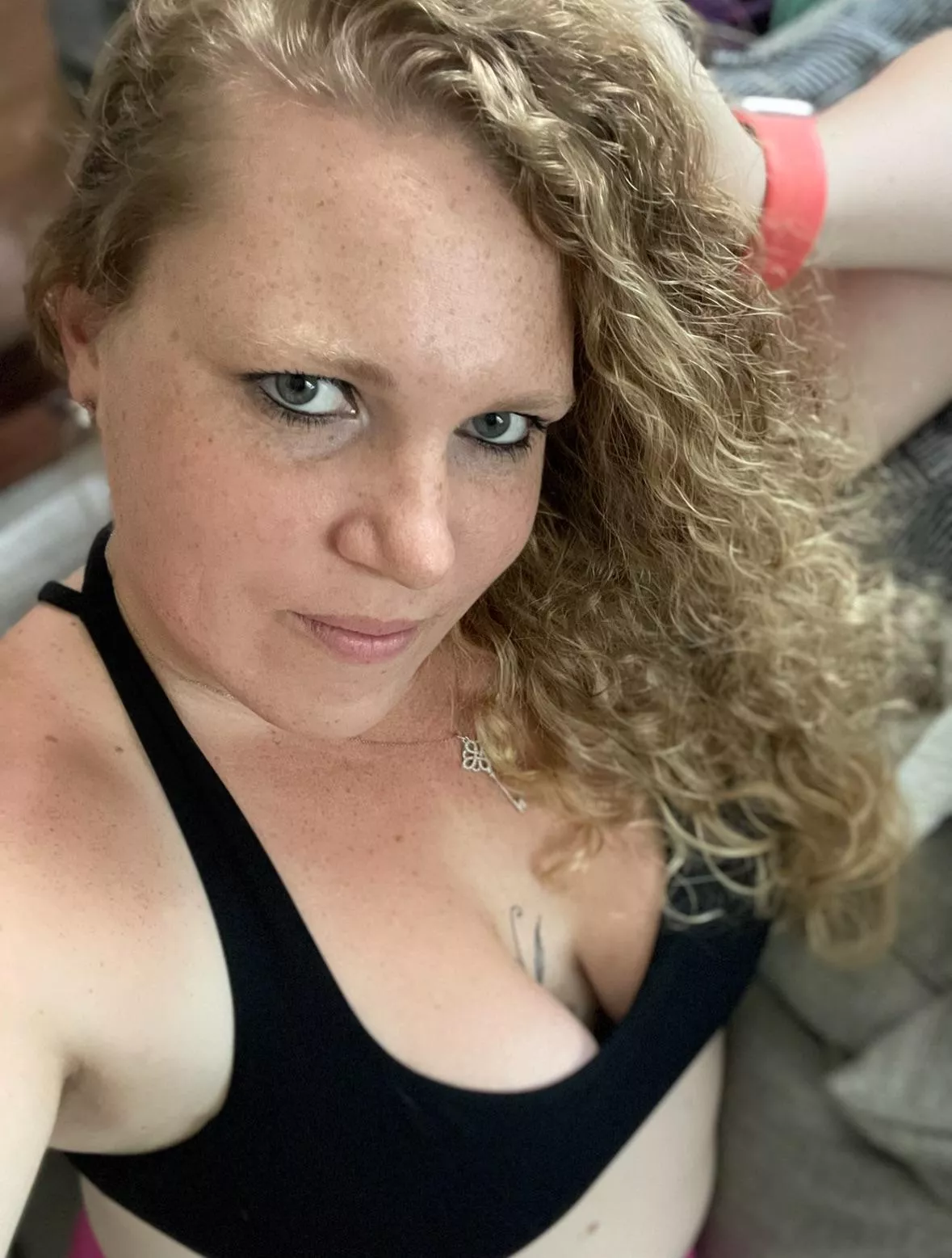 She never needs to know… posted by Lynee418