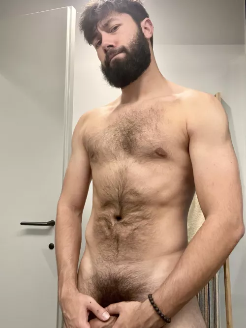 That’s a nice vein⚡️ by AxlRagnarok