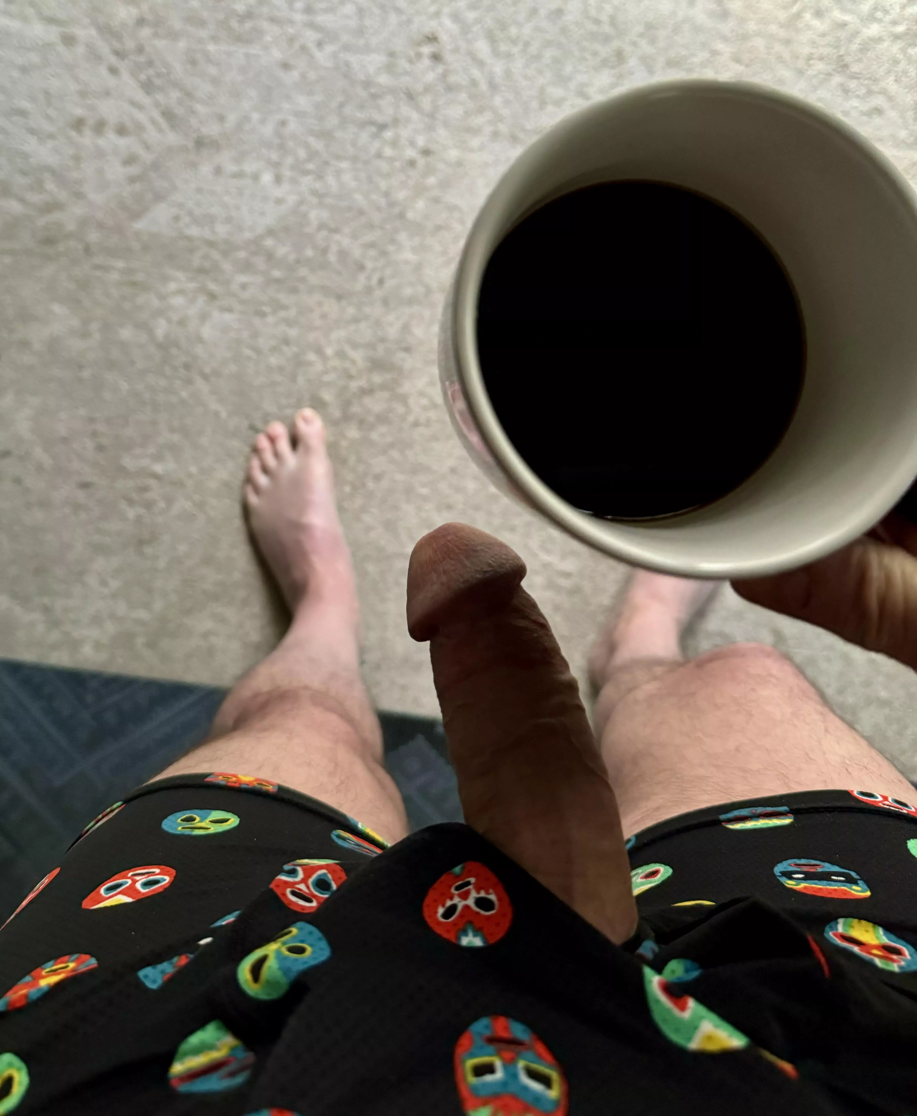 this eclipse… it’s fine to gaze upon with unprotected eyes ;)’ posted by funwhenwifesasleep