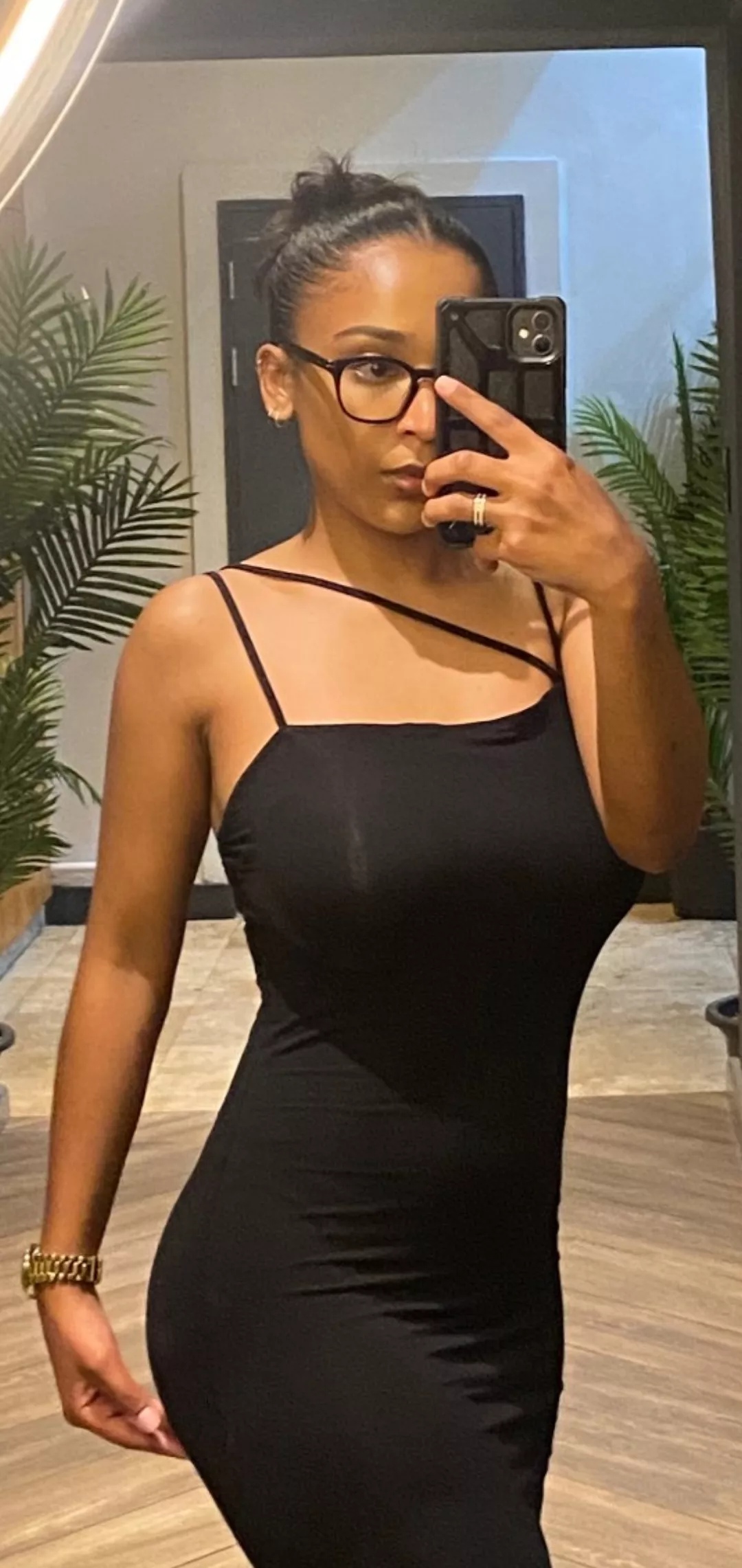 Tight cute posted by Dependent_Lie_1874