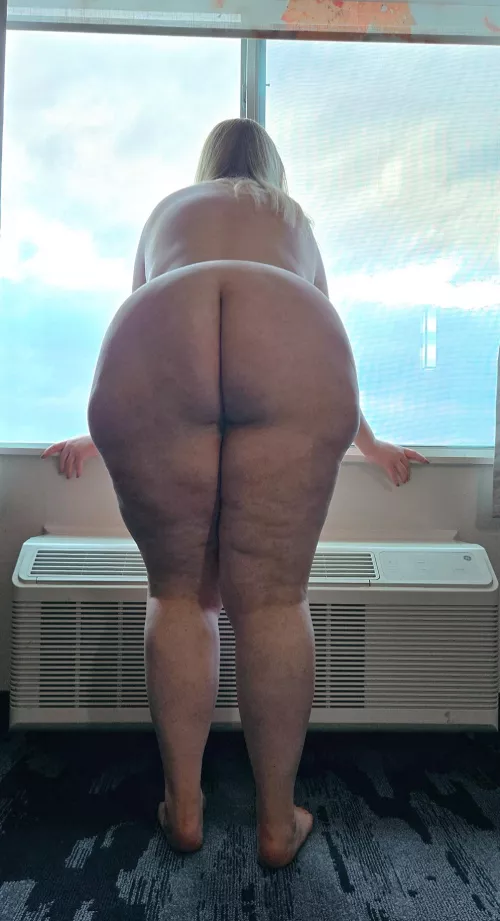 Watch my eclipse 🌕  by sandie_cheeks